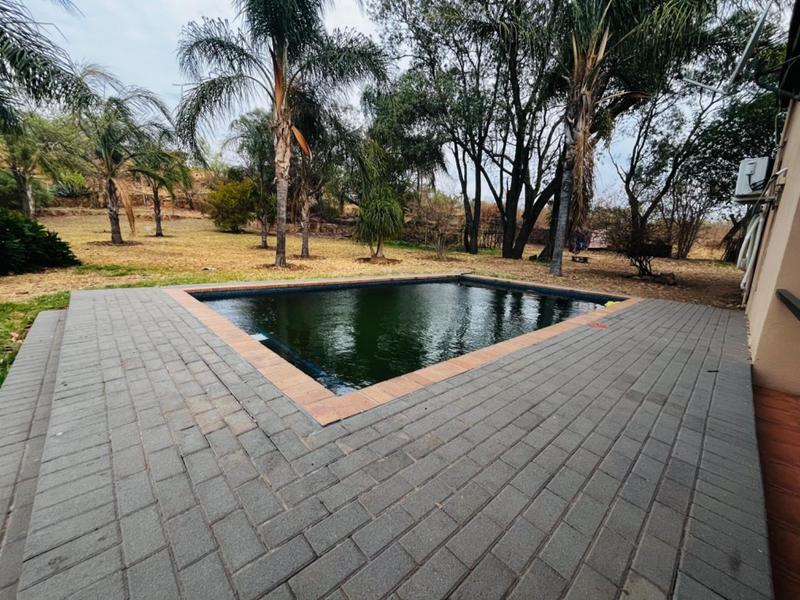 4 Bedroom Property for Sale in Cullinan Rural Gauteng