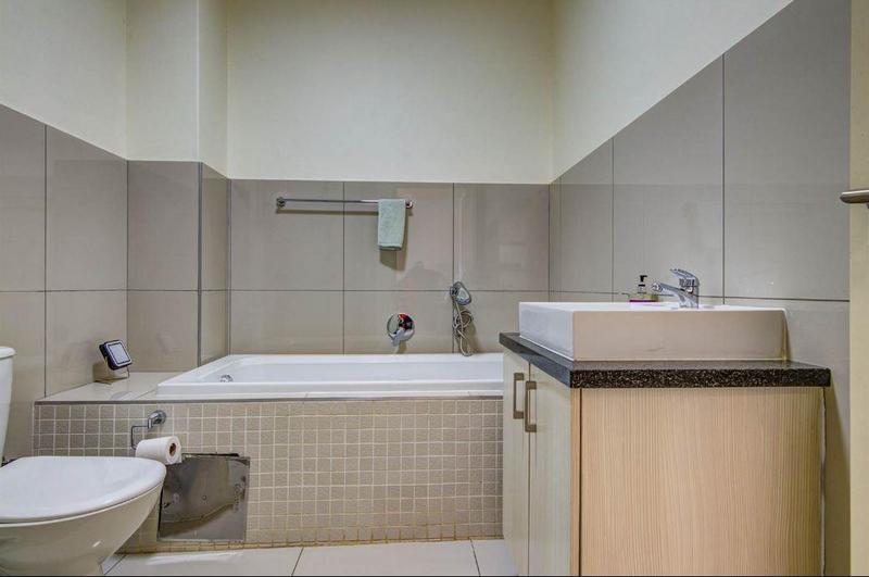 2 Bedroom Property for Sale in Pomona AH Gauteng