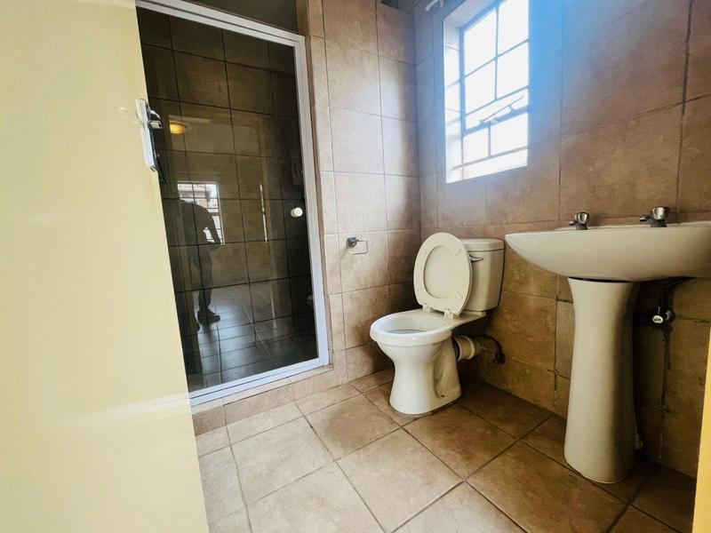 3 Bedroom Property for Sale in Thatch Hill Estate Gauteng