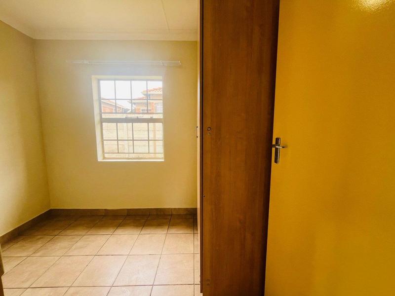 3 Bedroom Property for Sale in Thatch Hill Estate Gauteng