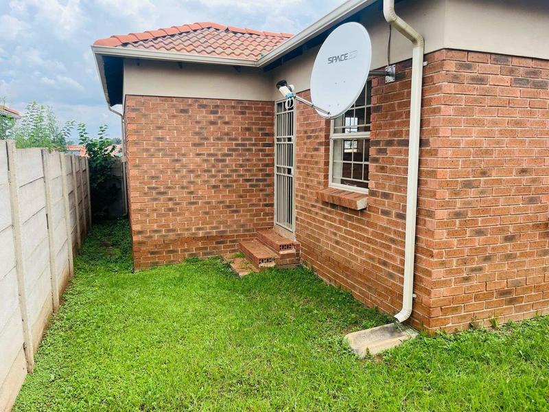 3 Bedroom Property for Sale in Thatch Hill Estate Gauteng