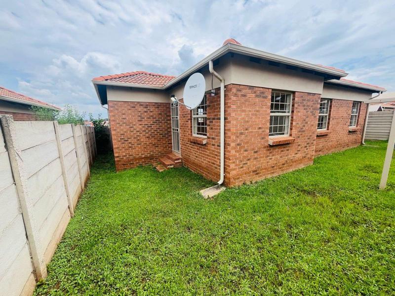 3 Bedroom Property for Sale in Thatch Hill Estate Gauteng