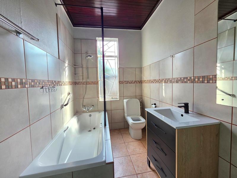 To Let 3 Bedroom Property for Rent in Krugersdorp North Gauteng