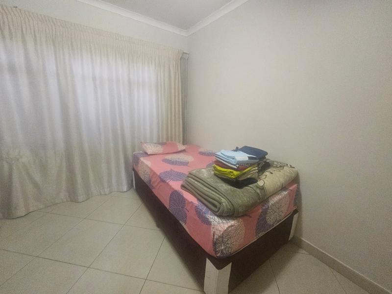 5 Bedroom Property for Sale in Laudium Gauteng