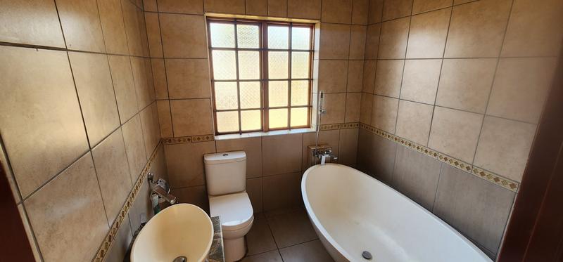 3 Bedroom Property for Sale in Chantelle Gauteng