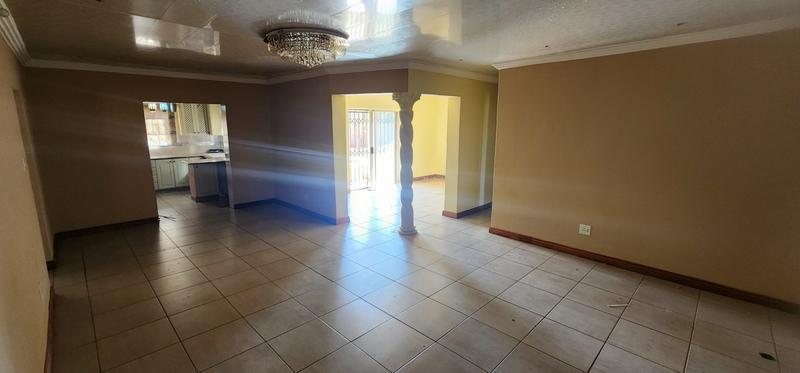 3 Bedroom Property for Sale in Chantelle Gauteng