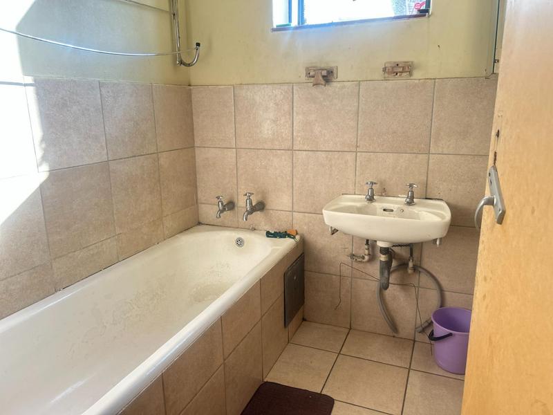 2 Bedroom Property for Sale in Sunnyside Gauteng