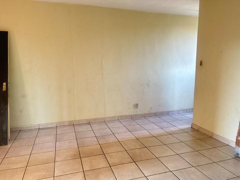 2 Bedroom Property for Sale in Sunnyside Gauteng