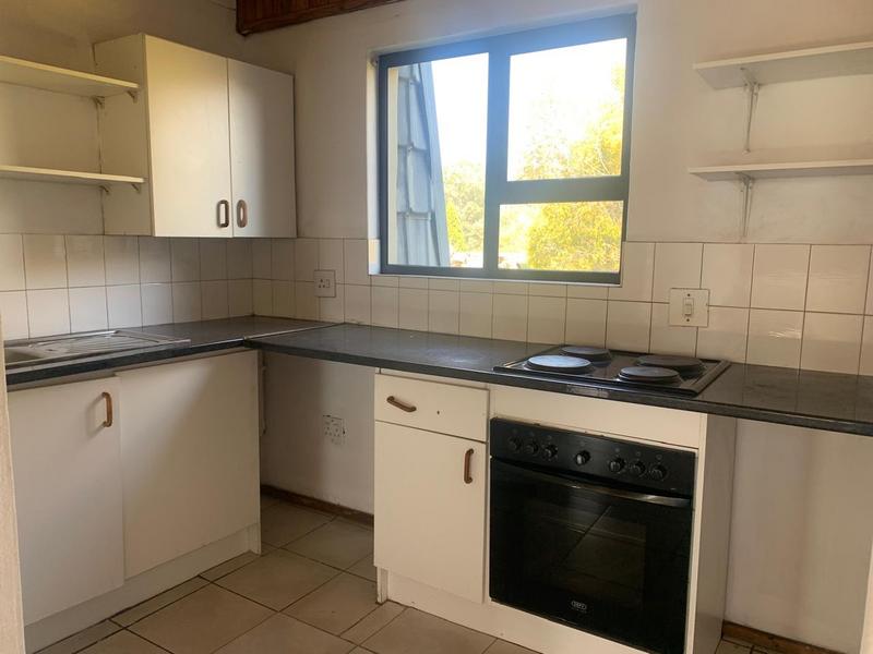 To Let 1 Bedroom Property for Rent in Petervale Gauteng