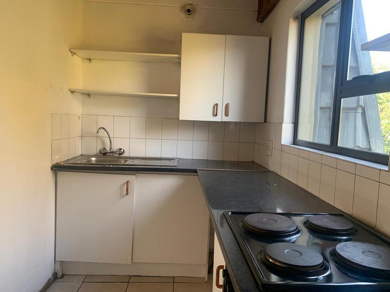 To Let 1 Bedroom Property for Rent in Petervale Gauteng