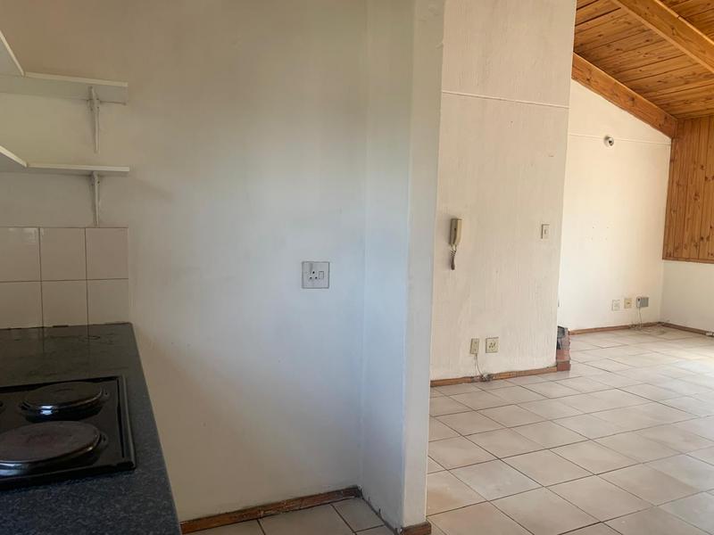 To Let 1 Bedroom Property for Rent in Petervale Gauteng