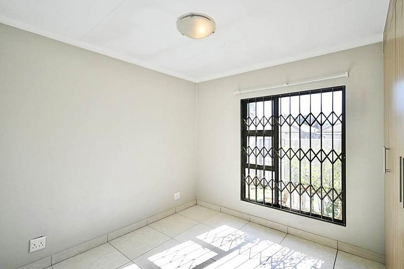 2 Bedroom Property for Sale in Oriel Gauteng