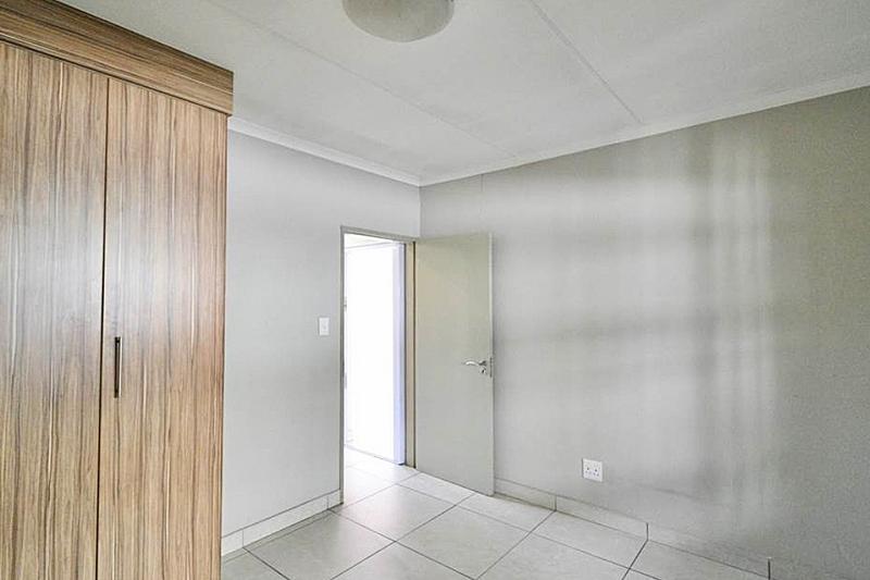 2 Bedroom Property for Sale in Oriel Gauteng