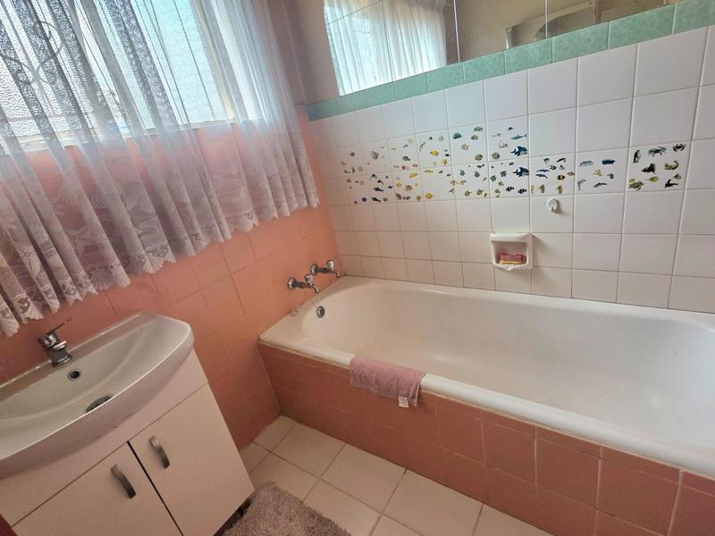 4 Bedroom Property for Sale in Elspark Gauteng