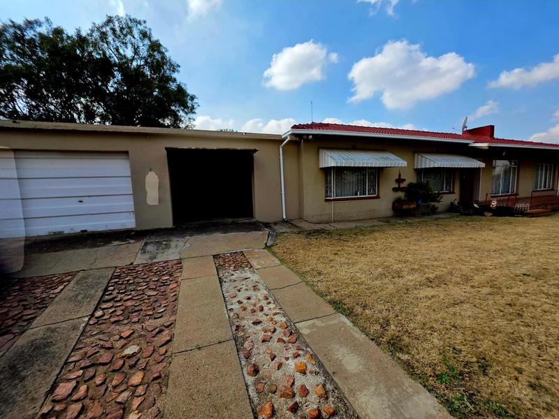4 Bedroom Property for Sale in Elspark Gauteng