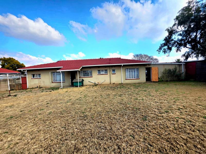 4 Bedroom Property for Sale in Elspark Gauteng