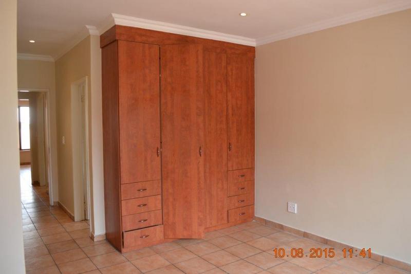 To Let 2 Bedroom Property for Rent in Dalview Gauteng