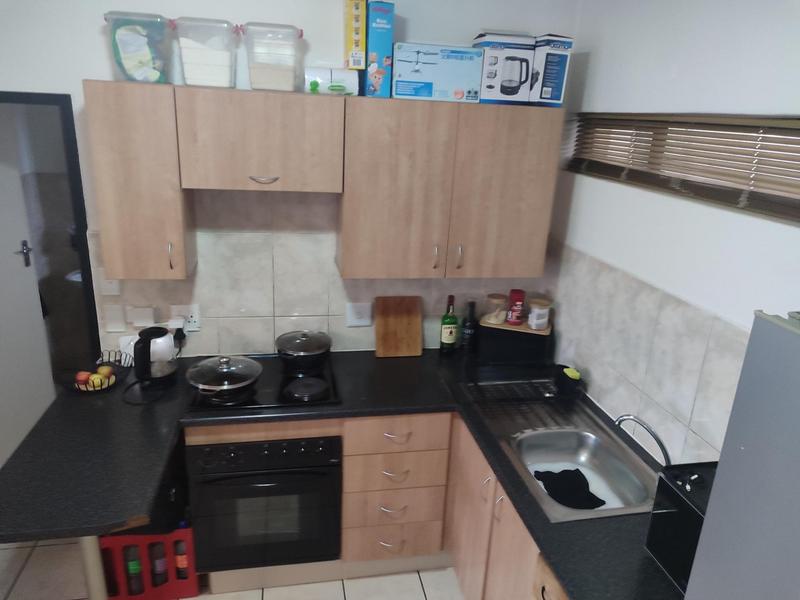 1 Bedroom Property for Sale in Parkdene Gauteng