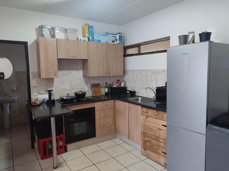 1 Bedroom Property for Sale in Parkdene Gauteng
