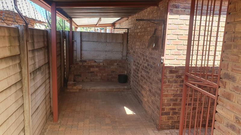3 Bedroom Property for Sale in Doornpoort Gauteng