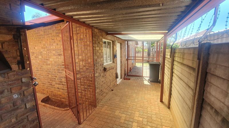 3 Bedroom Property for Sale in Doornpoort Gauteng