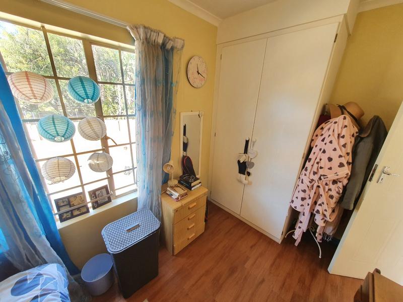 2 Bedroom Property for Sale in Magalieskruin Gauteng