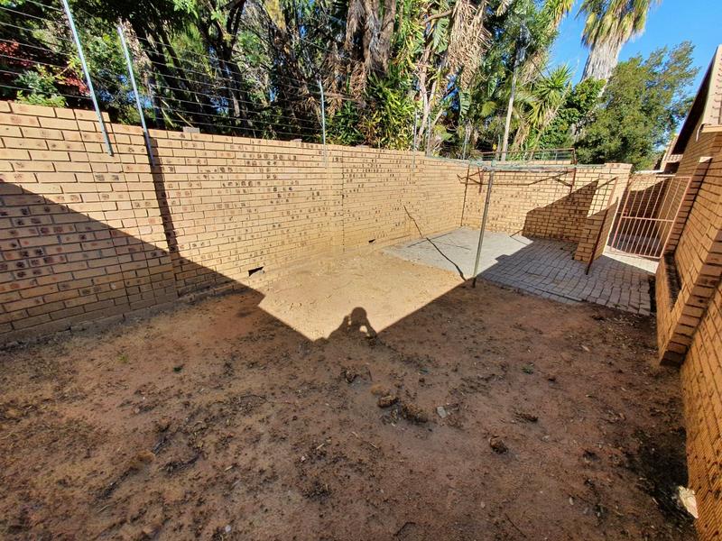 2 Bedroom Property for Sale in Magalieskruin Gauteng
