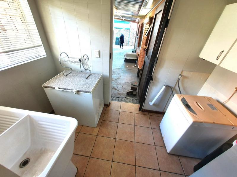 0 Bedroom Property for Sale in Magalieskruin Gauteng