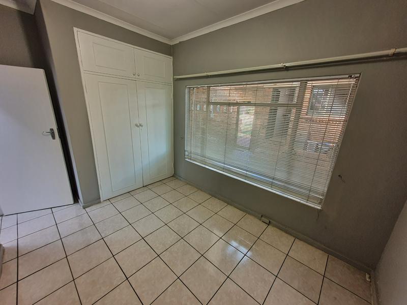 0 Bedroom Property for Sale in Magalieskruin Gauteng