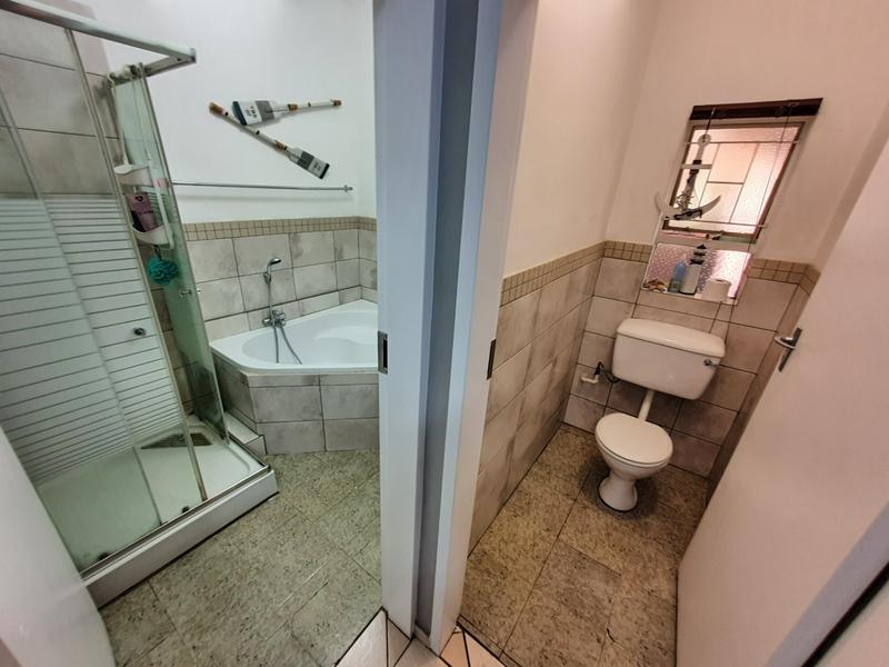 0 Bedroom Property for Sale in Magalieskruin Gauteng