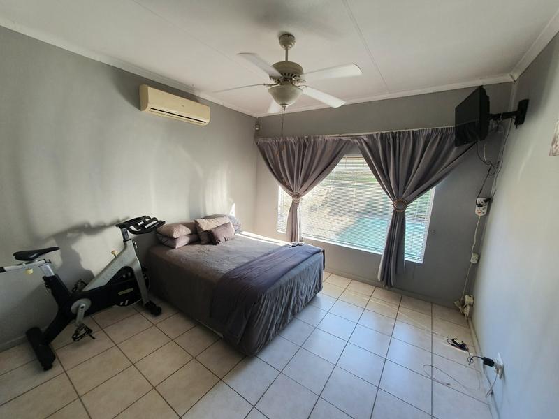 0 Bedroom Property for Sale in Magalieskruin Gauteng