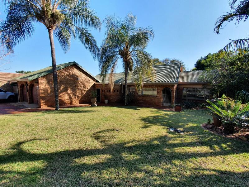 0 Bedroom Property for Sale in Magalieskruin Gauteng