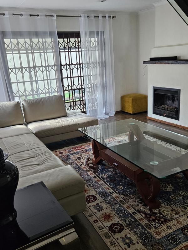 To Let 4 Bedroom Property for Rent in Craigavon Gauteng