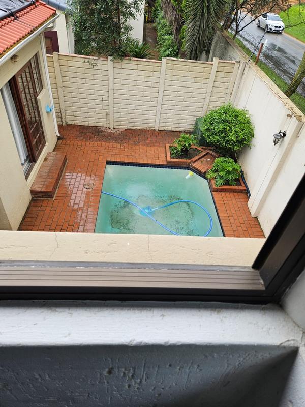 To Let 4 Bedroom Property for Rent in Craigavon Gauteng