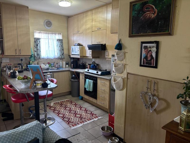 2 Bedroom Property for Sale in Greenstone Hill Gauteng