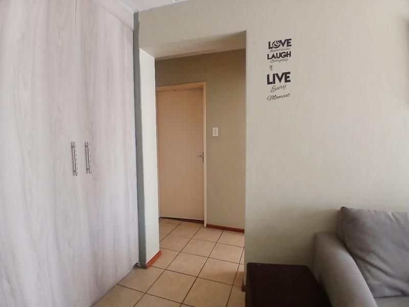 2 Bedroom Property for Sale in Alan Manor Gauteng