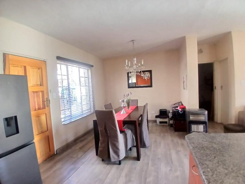 2 Bedroom Property for Sale in Halfway Gardens Gauteng