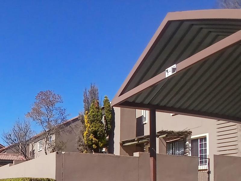 2 Bedroom Property for Sale in Halfway Gardens Gauteng