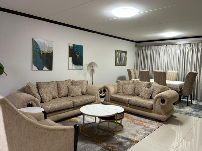 To Let 3 Bedroom Property for Rent in Fourways Gauteng