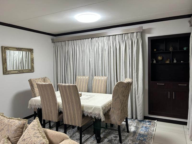 To Let 3 Bedroom Property for Rent in Fourways Gauteng