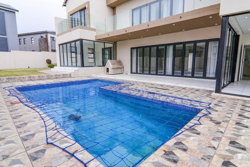 To Let 5 Bedroom Property for Rent in Copperleaf Estate Gauteng