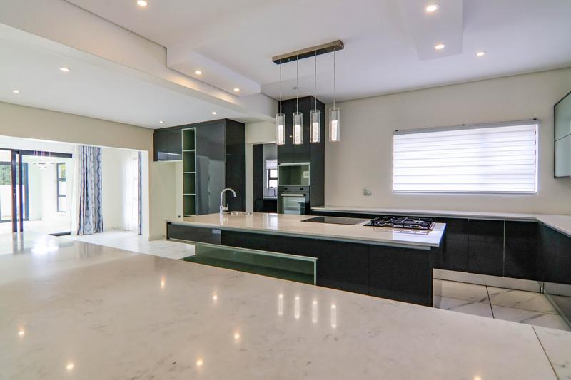 To Let 5 Bedroom Property for Rent in Copperleaf Estate Gauteng