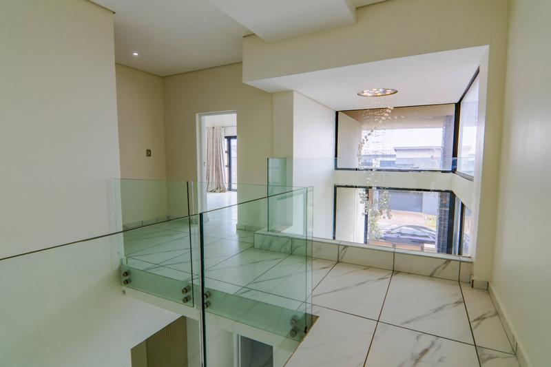 To Let 5 Bedroom Property for Rent in Copperleaf Estate Gauteng