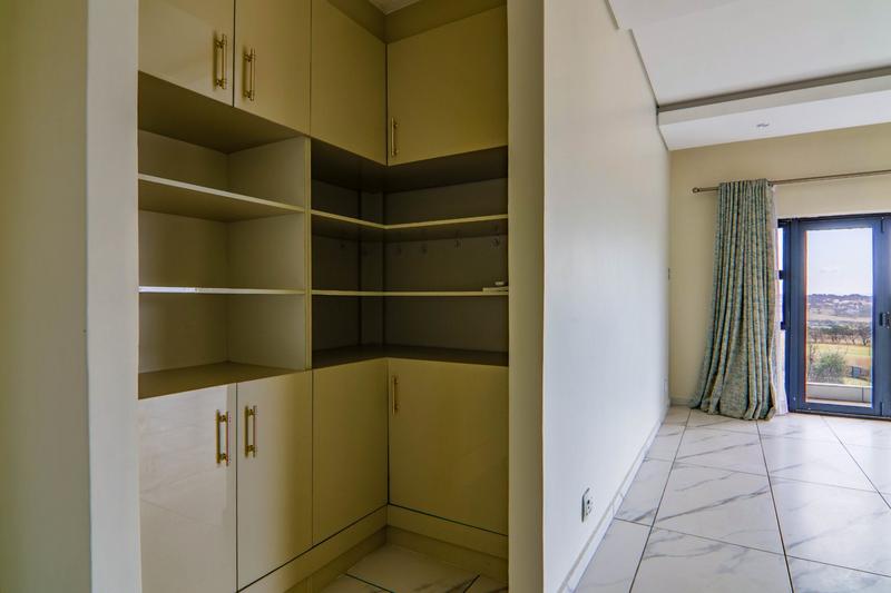 To Let 5 Bedroom Property for Rent in Copperleaf Estate Gauteng