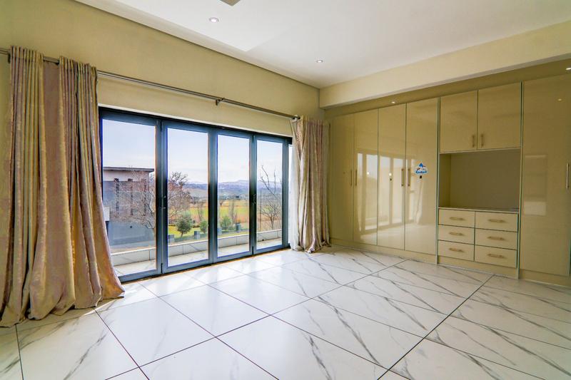 To Let 5 Bedroom Property for Rent in Copperleaf Estate Gauteng