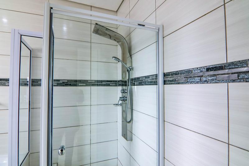 To Let 5 Bedroom Property for Rent in Copperleaf Estate Gauteng