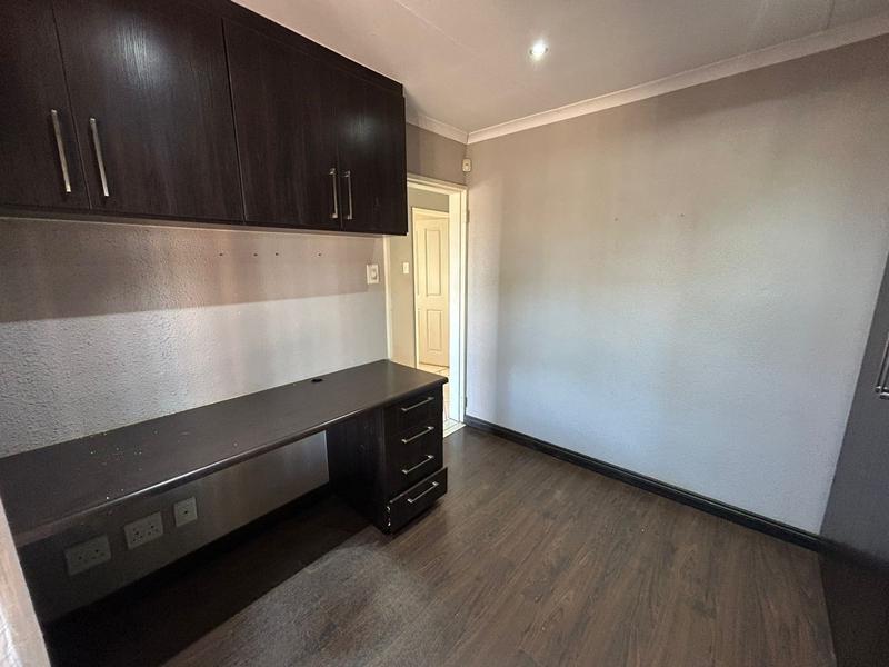 3 Bedroom Property for Sale in The Reeds Gauteng