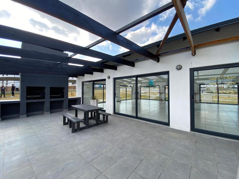 To Let 3 Bedroom Property for Rent in Glen Austin Gauteng