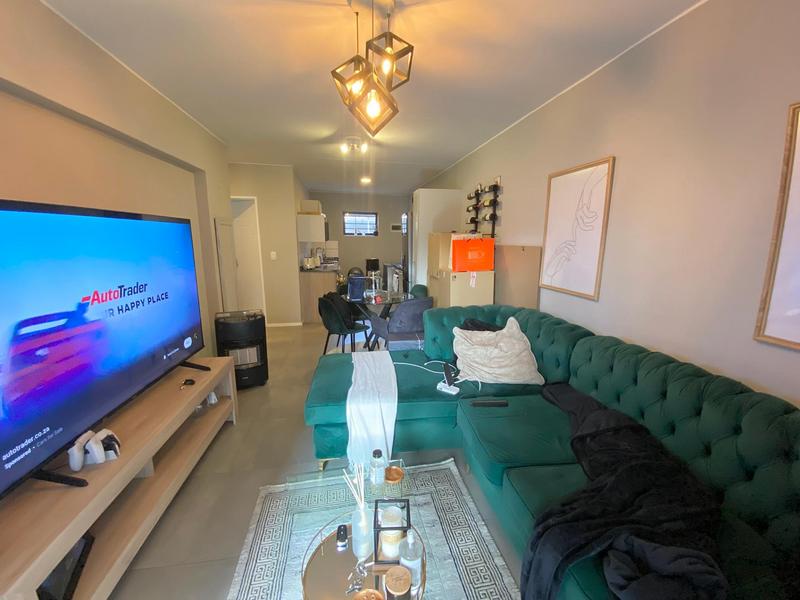 To Let 2 Bedroom Property for Rent in Noordwyk Gauteng