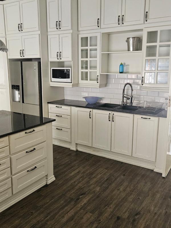 To Let 4 Bedroom Property for Rent in Fourways Gauteng